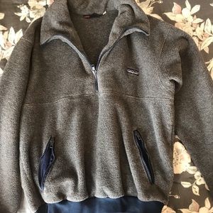 Kid’s Patagonia Charcoal grey pullover